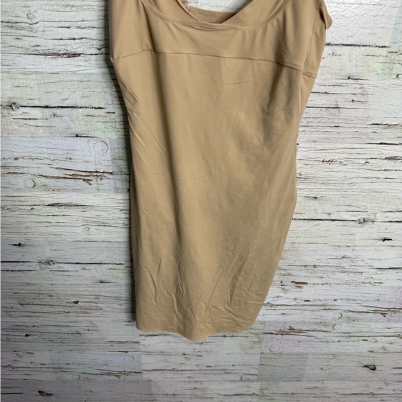 Maidenform Shapewear - size large nude cream dress - Picture 2 of 6